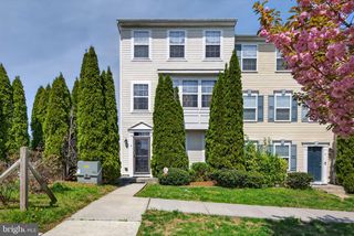 9 SALVATORE CT, Lancaster, PA 17603