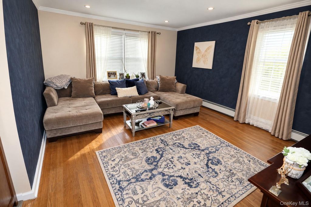251-35 71st Road 51 A, Bellerose, NY 11426 — photo 5