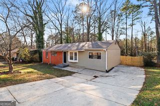 6099 Biscayne Drive, Forest Park, GA 30297