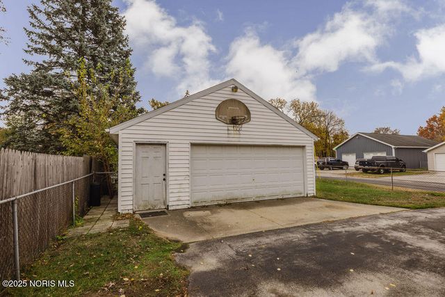2623 W Laskey Road, Toledo, OH 43613