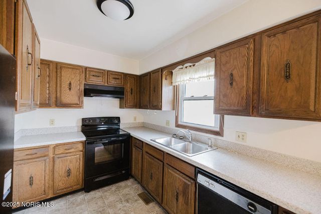 2623 W Laskey Road, Toledo, OH 43613