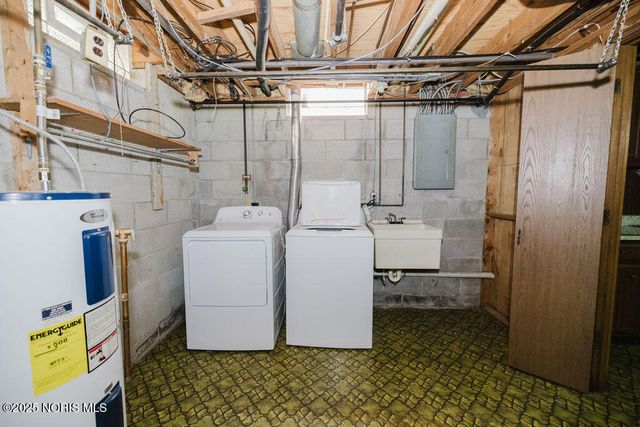 2623 W Laskey Road, Toledo, OH 43613