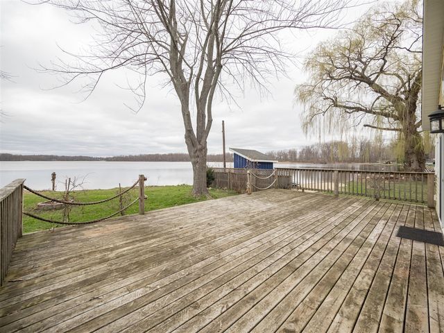 3053 E Baseline Road, Gobles, MI 49055