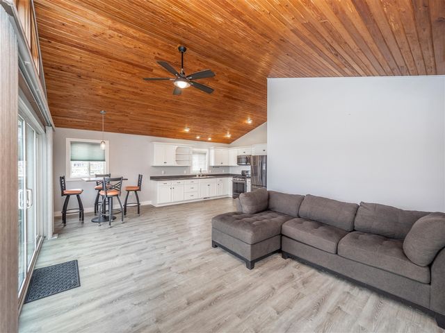 3053 E Baseline Road, Gobles, MI 49055