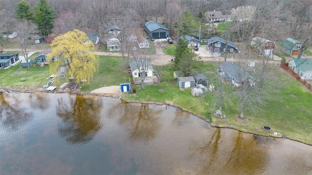 3053 E Baseline Road, Gobles, MI 49055