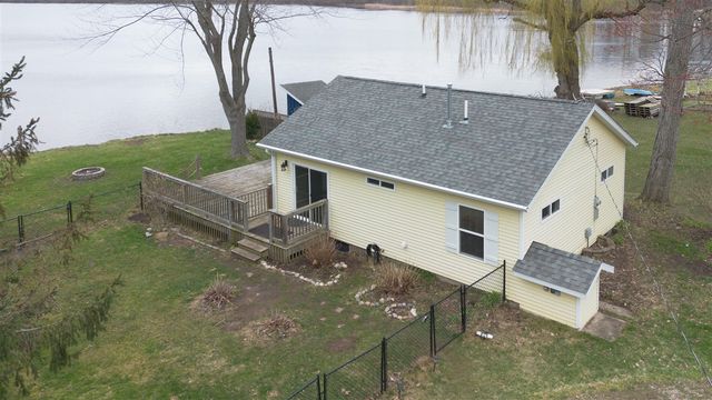 3053 E Baseline Road, Gobles, MI 49055