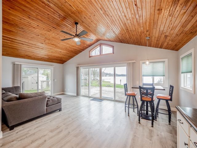 3053 E Baseline Road, Gobles, MI 49055