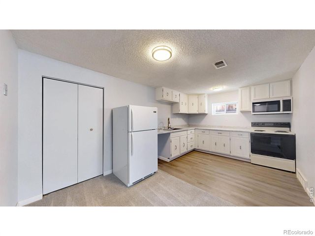 2716 9th Avenue, Greeley, CO 80631