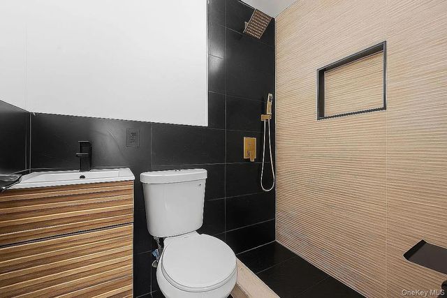 179-11 120th Avenue, Saint Albans, NY 11434