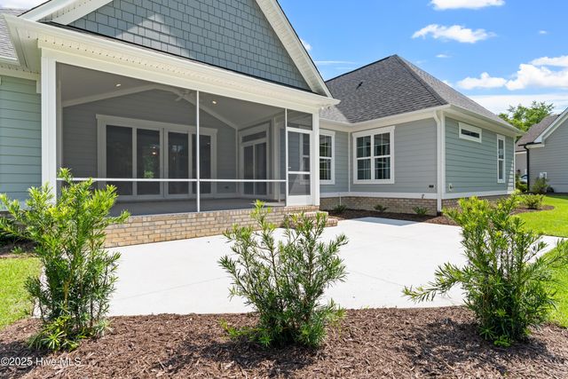 167 River Ridge Drive, Wallace, NC 28466