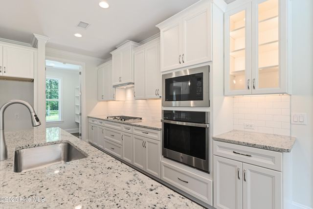 167 River Ridge Drive, Wallace, NC 28466