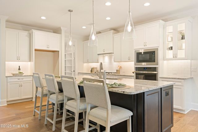 167 River Ridge Drive, Wallace, NC 28466