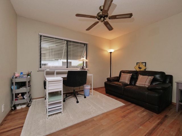 1037 Tenaya Ct, Manteca, CA 95337