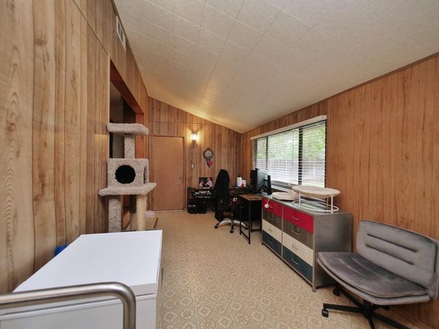 1037 Tenaya Ct, Manteca, CA 95337