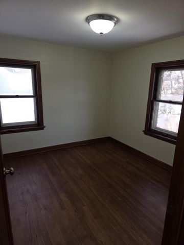 3530 N 55th STREET, Milwaukee, WI 53216