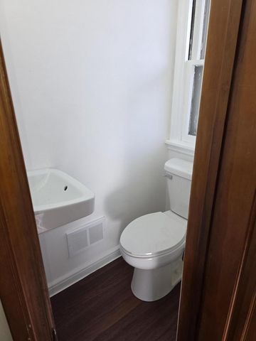 3530 N 55th STREET, Milwaukee, WI 53216