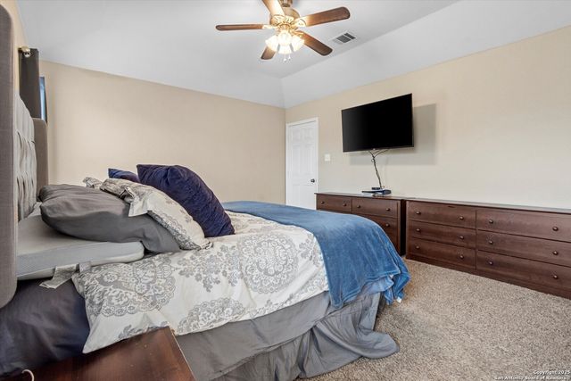 1639 ELIZABETH CT, New Braunfels, TX 78130