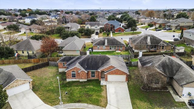 1639 ELIZABETH CT, New Braunfels, TX 78130