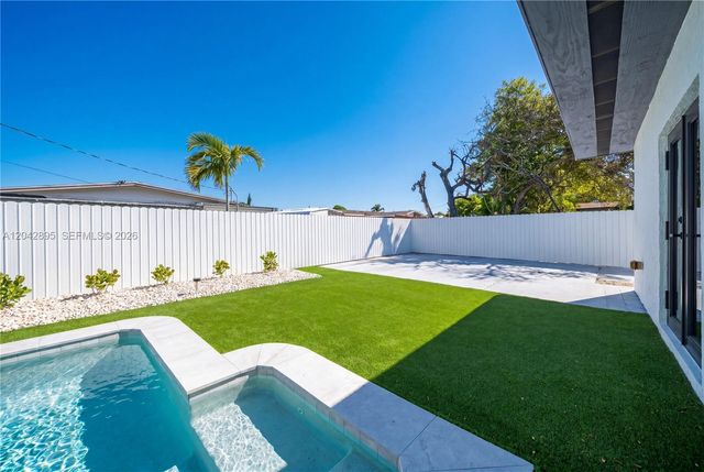 12471 SW 190th Terrace, Miami, FL 33177