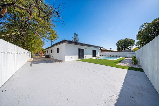 12471 SW 190th Terrace, Miami, FL 33177