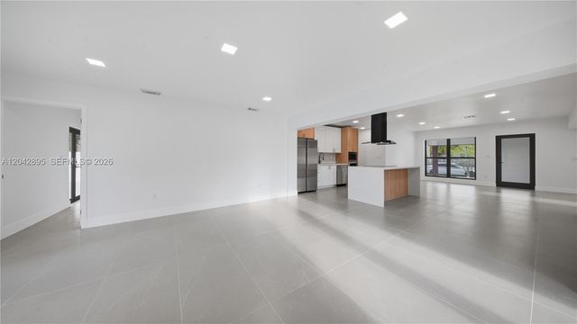 12471 SW 190th Terrace, Miami, FL 33177