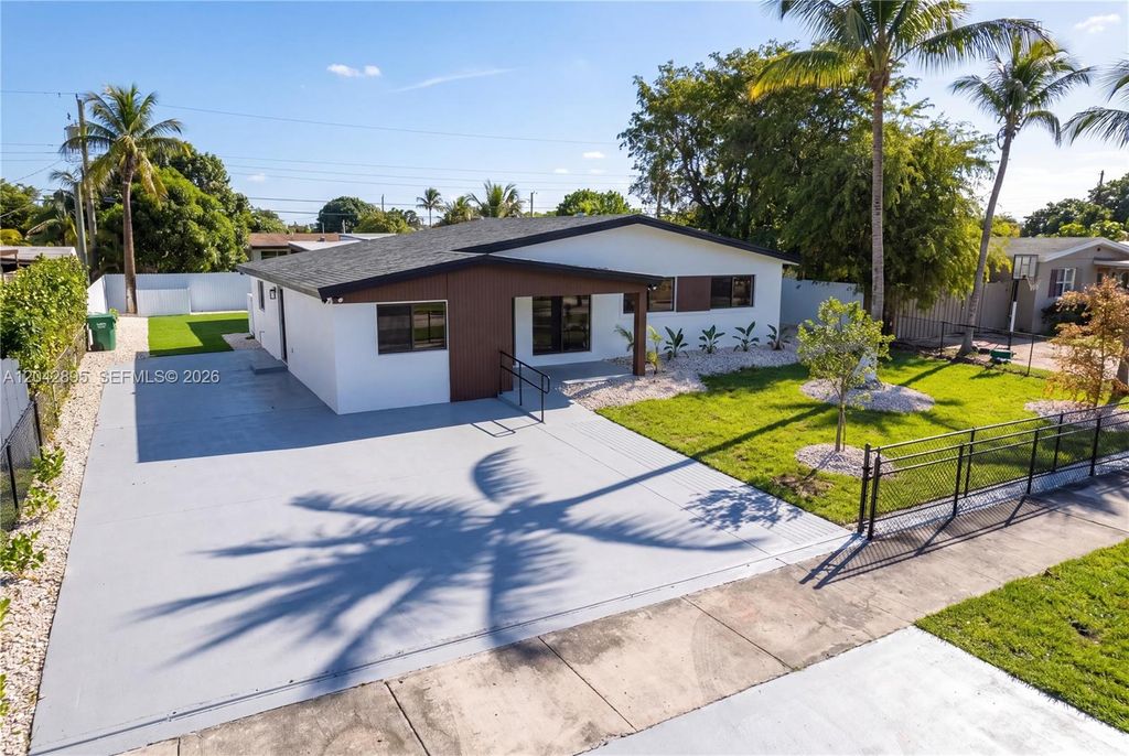 12471 SW 190th Terrace, Miami, FL 33177