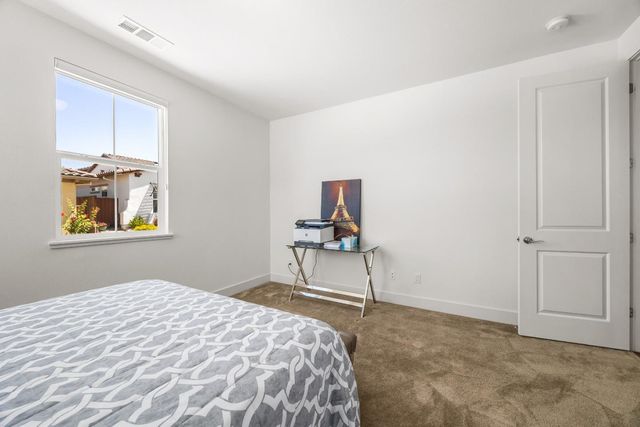 1151 Garcia Glen, Hollister, CA 95023