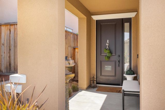 1151 Garcia Glen, Hollister, CA 95023