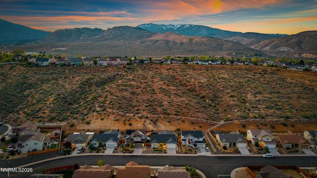 864 Tourmaline Drive, Carson City, NV 89705