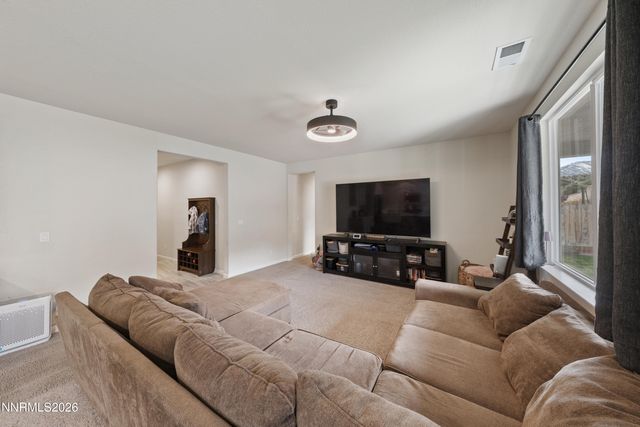 864 Tourmaline Drive, Carson City, NV 89705