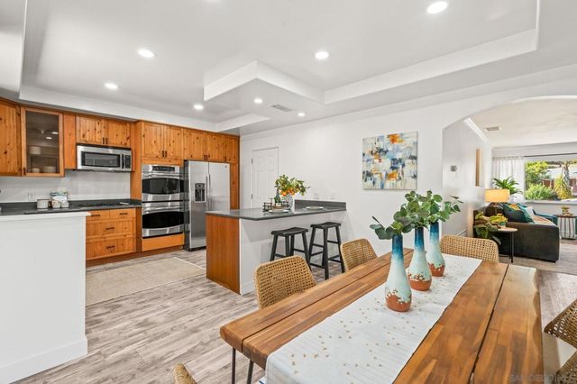 168 Carey Rd, Oceanside, CA 92054