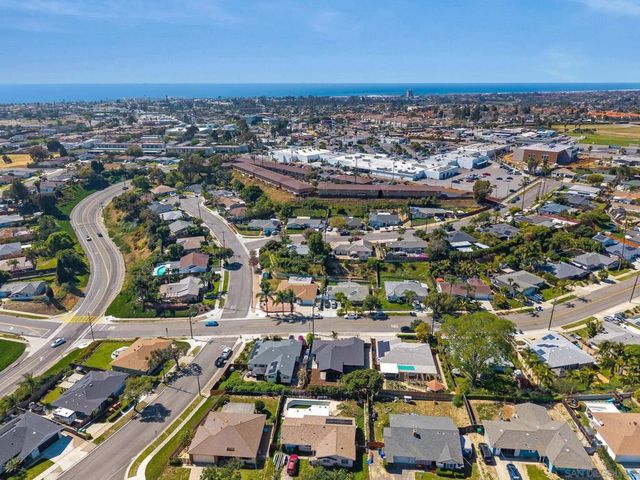 168 Carey Rd, Oceanside, CA 92054