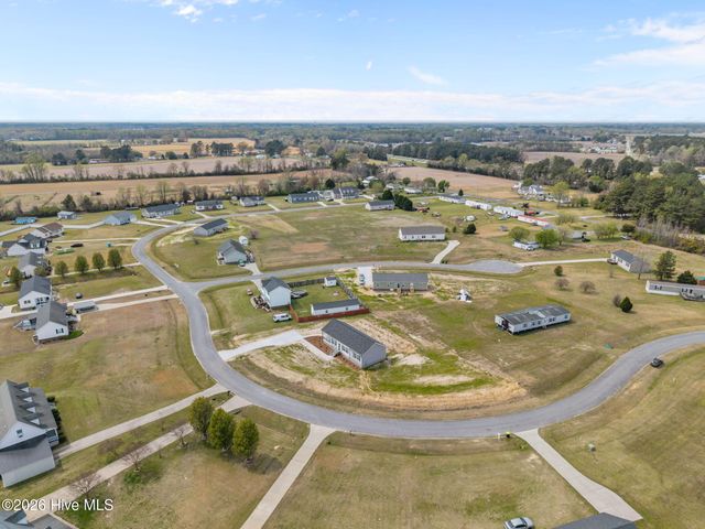 2246 Blackhawk Drive, Farmville, NC 27828