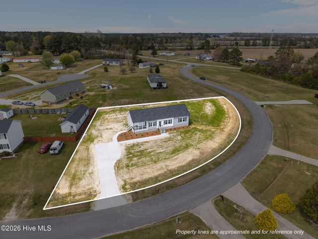 2246 Blackhawk Drive, Farmville, NC 27828