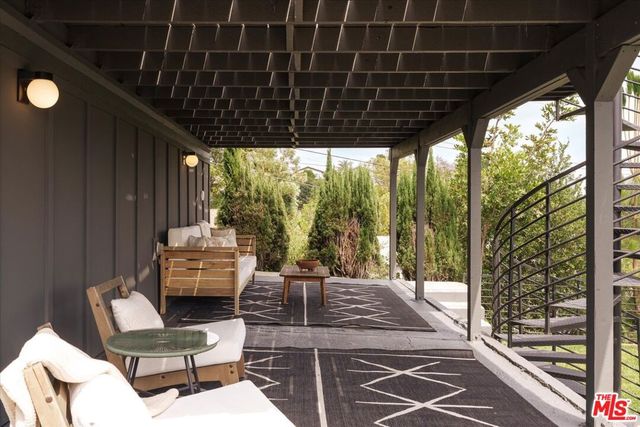 1107 Le Gray Avenue, Los Angeles, CA 90042