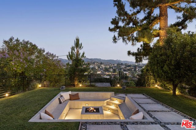 1107 Le Gray Avenue, Los Angeles, CA 90042