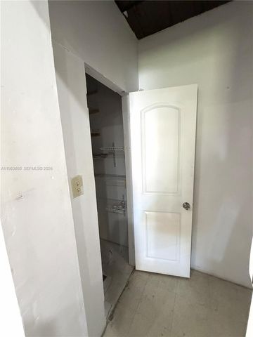 121 Flagami Blvd Front, Miami, FL 33144