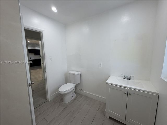 121 Flagami Blvd Front, Miami, FL 33144