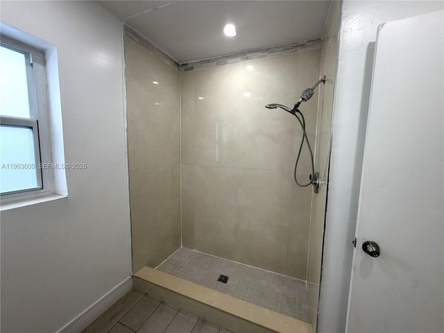 121 Flagami Blvd Front, Miami, FL 33144