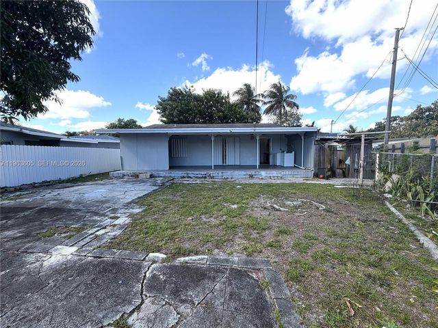 121 Flagami Blvd Front, Miami, FL 33144