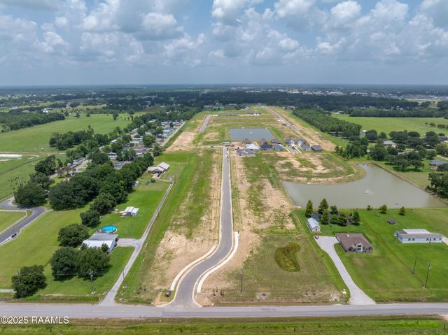 300 Long Creek Lane, Scott, LA 70583