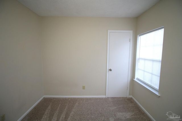 3219 Fresno Ave, Pensacola, FL 32526