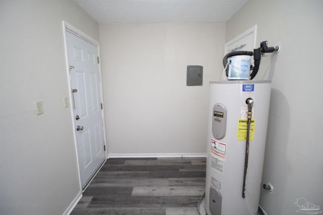 3219 Fresno Ave, Pensacola, FL 32526