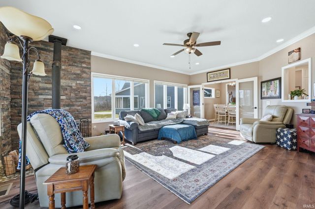 908 Midnight Chase Grove, Fort Wayne, IN 46845