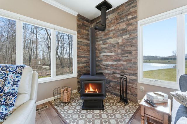 908 Midnight Chase Grove, Fort Wayne, IN 46845