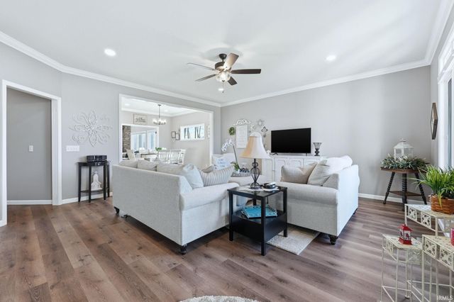 908 Midnight Chase Grove, Fort Wayne, IN 46845