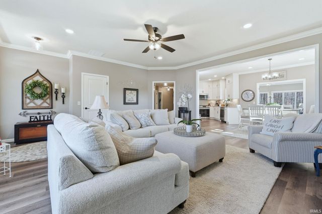 908 Midnight Chase Grove, Fort Wayne, IN 46845