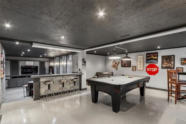 5401 Alburnett Road, Marion, IA 52302