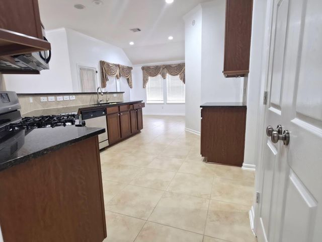7011 Bedias Creek Court, Richmond, TX 77407