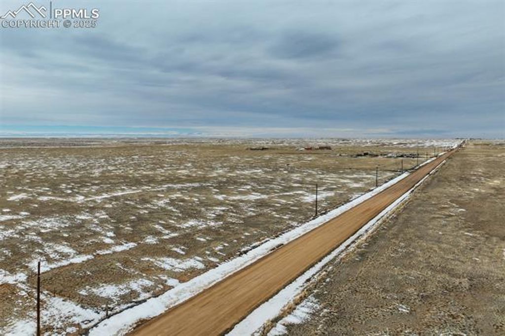 32290 N Neely Road, Yoder, CO 80864 — photo 2